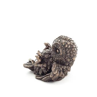 Owl or Glauca: the sacred bird, symbol of wisdom, prudence, reclining 7cm Veronese Bronze Electrolysis Full Body