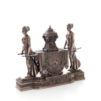 ΡΟΛΟΪ - ΓΥΝΑΙΚΕΣ ΜΕΤΑΦΕΡΟΥΝ ΤEΦΡΟΔΟΧΟ 30χ36εκ