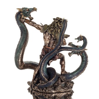 ΗΡΑΚΛΗΣ ΜΑΧΕΤΑΙ ΛΕΡΝΑΙΑ ΥΔΡΑ  31εκ